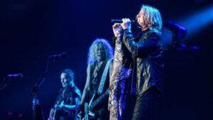 del leppard paper sun