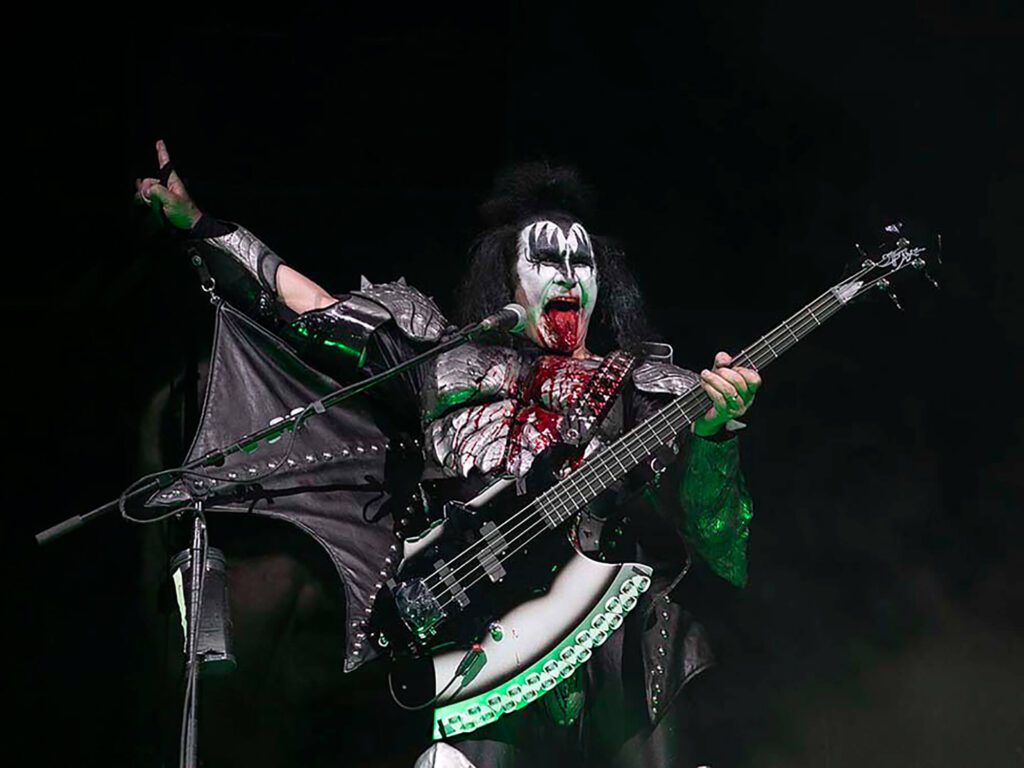 Axe Bass – Gene Simmons (KISS)